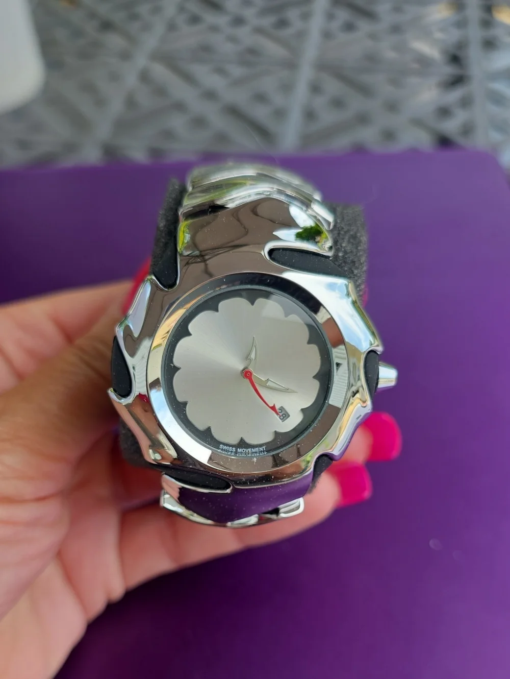 179. Silver and Black Bright Silver Dial Sport Watch